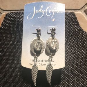 Cowgirl Hat Jody Coyote Western Style Earrings